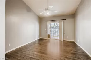 Photo #4: 2249385 Listing 