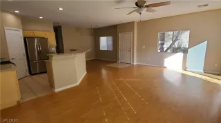 Photo #1: 2249392 Listing