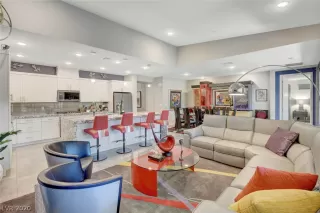 Photo #4: 2249415 Listing 