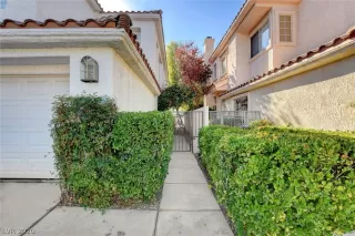 Photo #3: 2249431 Listing