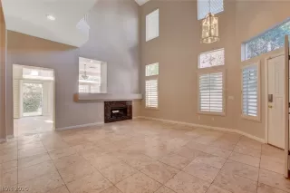 Photo #6: 2249431 Listing