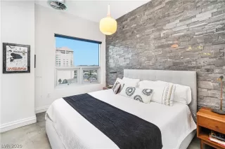 Photo #4: 2249484 Listing