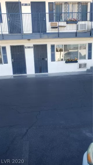 Photo #1: 2249501 Listing 