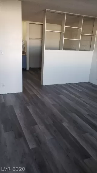 Photo #4: 2249501 Listing 