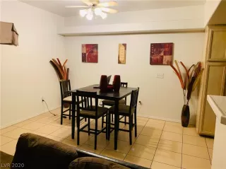 Photo #4: 2249510 Listing