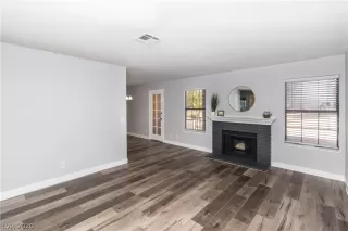 Photo #3: 2249515 Listing 