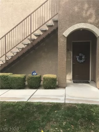 Photo #2: 2249526 Listing