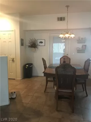 Photo #3: 2249526 Listing