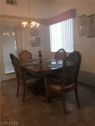 Photo #4: 2249526 Listing