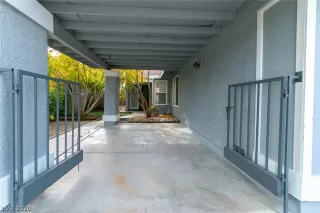 Photo #1: 2249583 Listing