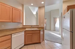 Photo #6: 2249591 Listing 