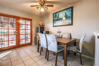 Photo #2: 2249603 Listing