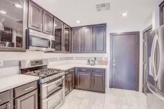 Photo #2: 2249659 Listing