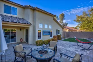 Photo #6: 2249659 Listing