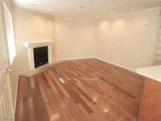 Photo #1: 2249666 Listing 