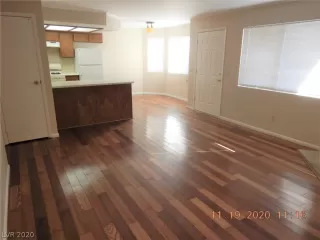 Photo #2: 2249666 Listing 