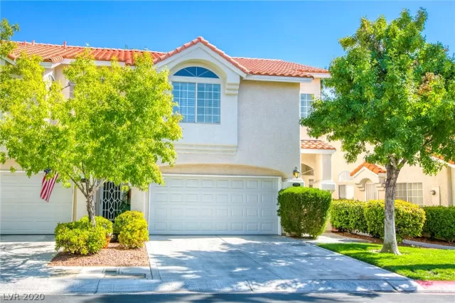MLS: 2249682 Condo For Sale