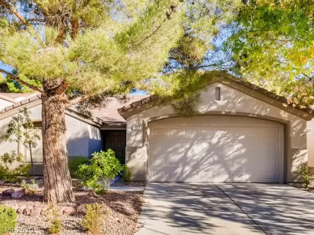 MLS: 2249695 Condo For Sale