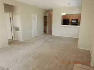 Photo #3: 2249704 Listing 