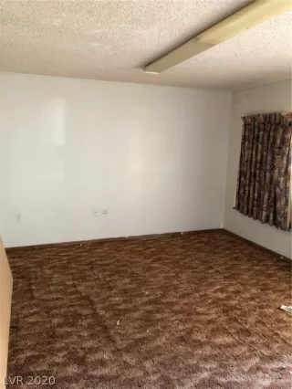 Photo #4: 2249723 Listing