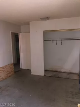 Photo #5: 2249723 Listing