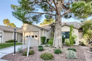 Photo #1: 2249775 Listing 