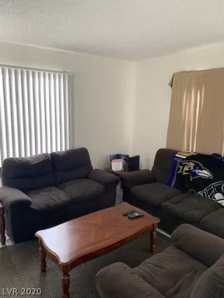 Photo #6: 2249844 Listing