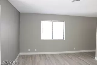 Photo #2: 2249845 Listing 