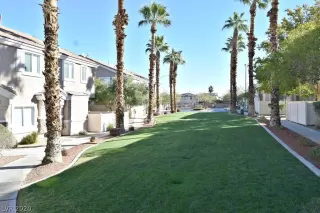 Photo #5: 2249850 Listing