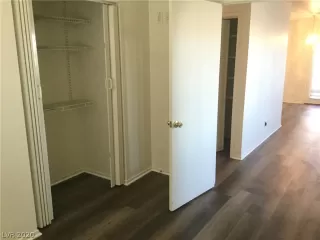 Photo #6: 2249852 Listing 