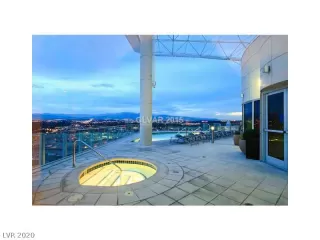 Photo #3: 2249871 Listing