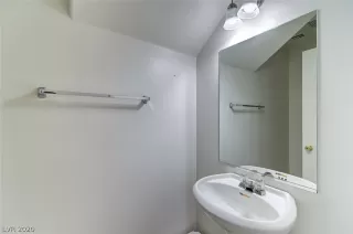 Photo #6: 2249886 Listing 