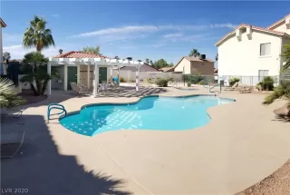 Photo #2: 2249900 Listing 