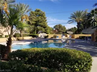 Photo #5: 2249908 Listing 