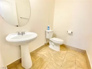 Photo #5: 2249922 Listing 