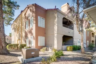 Photo #2: 2249931 Listing