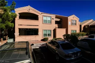 Photo #1: 2249932 Listing
