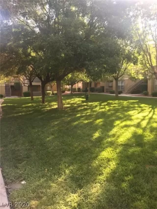 Photo #1: 2249989 Listing