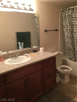 Photo #5: 2249989 Listing