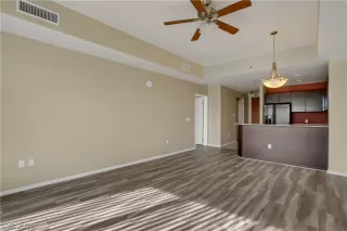 Photo #5: 2250032 Listing 