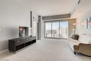 Photo #6: 2250050 Listing