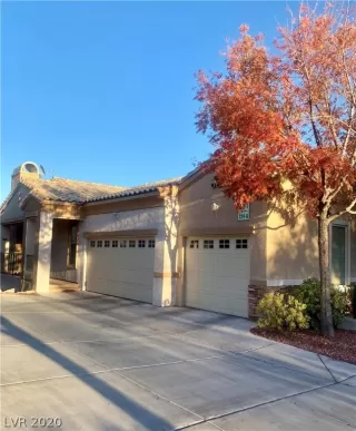 Photo #3: 2250078 Listing