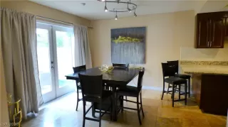 Photo #6: 2250147 Listing