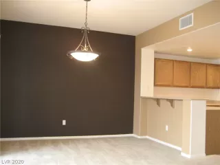 Photo #4: 2250152 Listing 