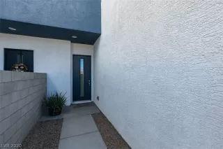 Photo #3: 2250157 Listing 