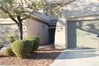 Photo #1: 2250165 Listing 