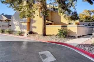 Photo #3: 2250180 Listing