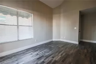 Photo #5: 2250195 Listing