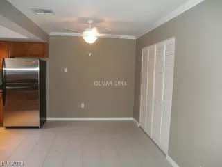 Photo #6: 2250227 Listing