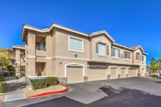 Photo #1: 2250237 Listing 